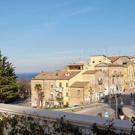 Best Vasto Extérieur photo